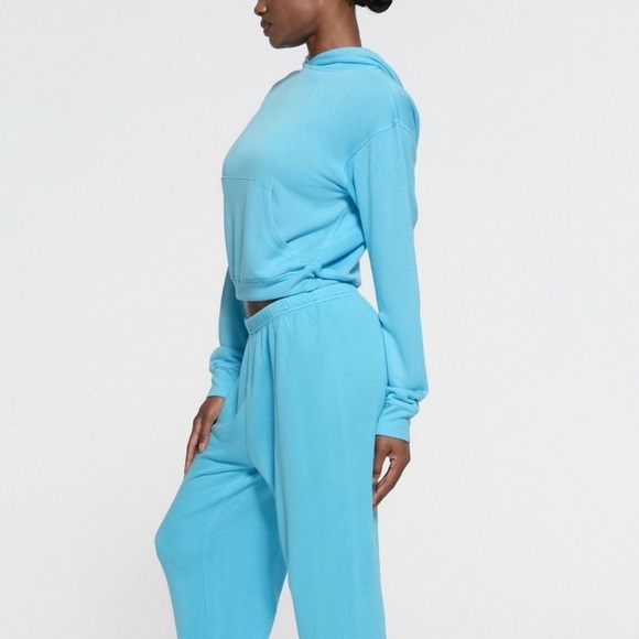 SKIMS French Terry Hoodie + Pant Set - Picture 2 of 7